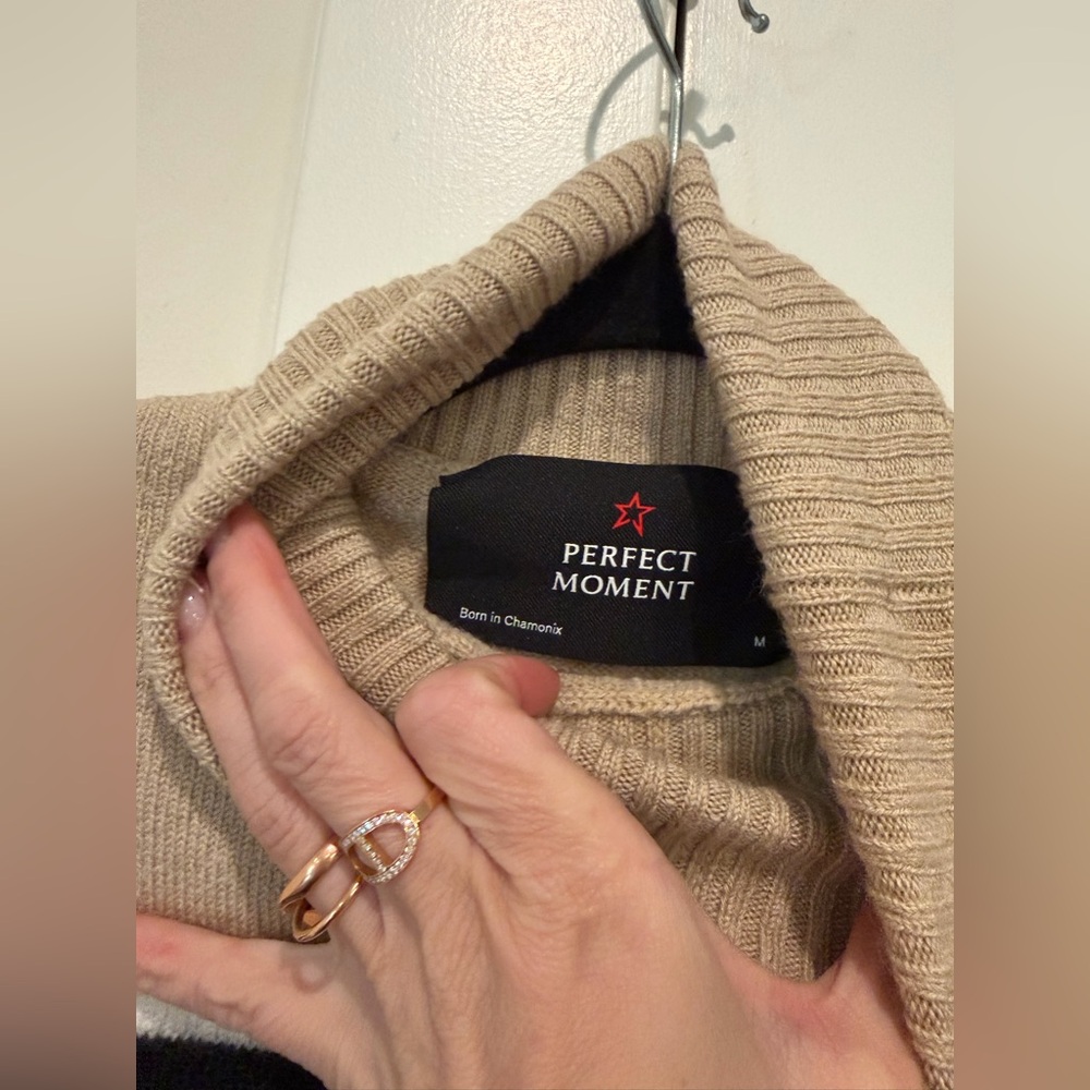 Perfect Moment Women's Schild Intarsia Merino Wool Turtleneck Sweater Beige‎ Ski - Picture 9 of 16